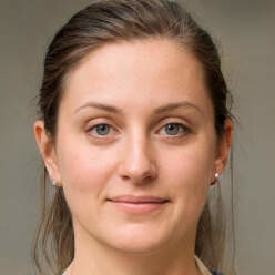Léna, 28 ans